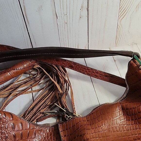 Gili Leather Hobo Bag - Picture 9 of 14